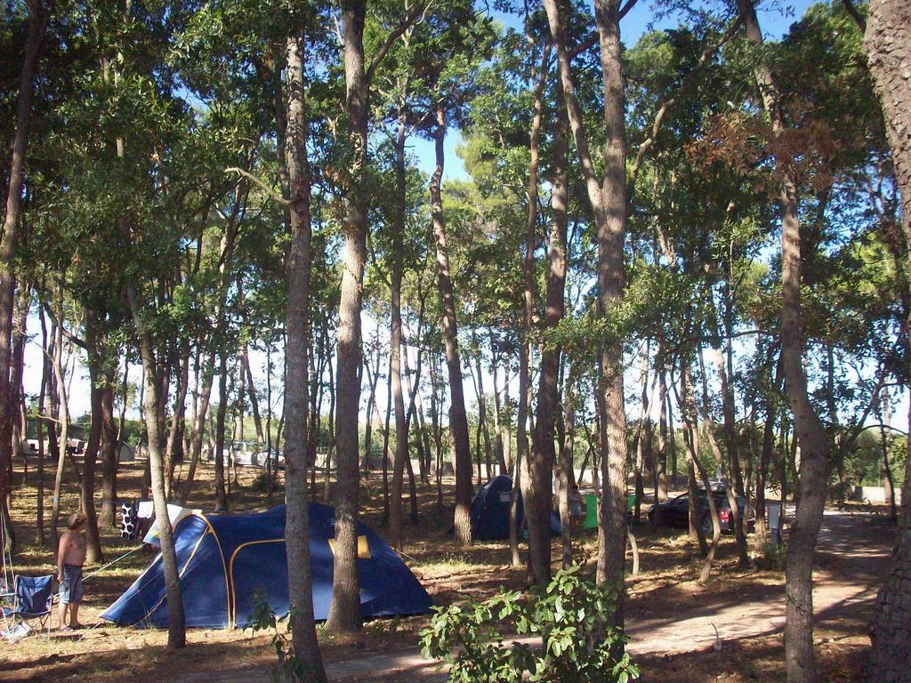Villaggio Camping Bosco Selva Alberobello Luaran gambar