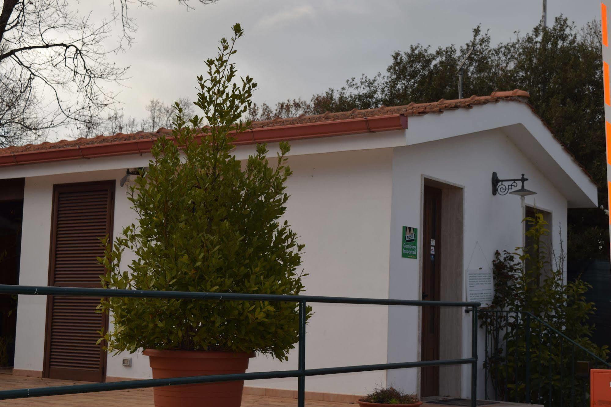 Villaggio Camping Bosco Selva Alberobello Luaran gambar