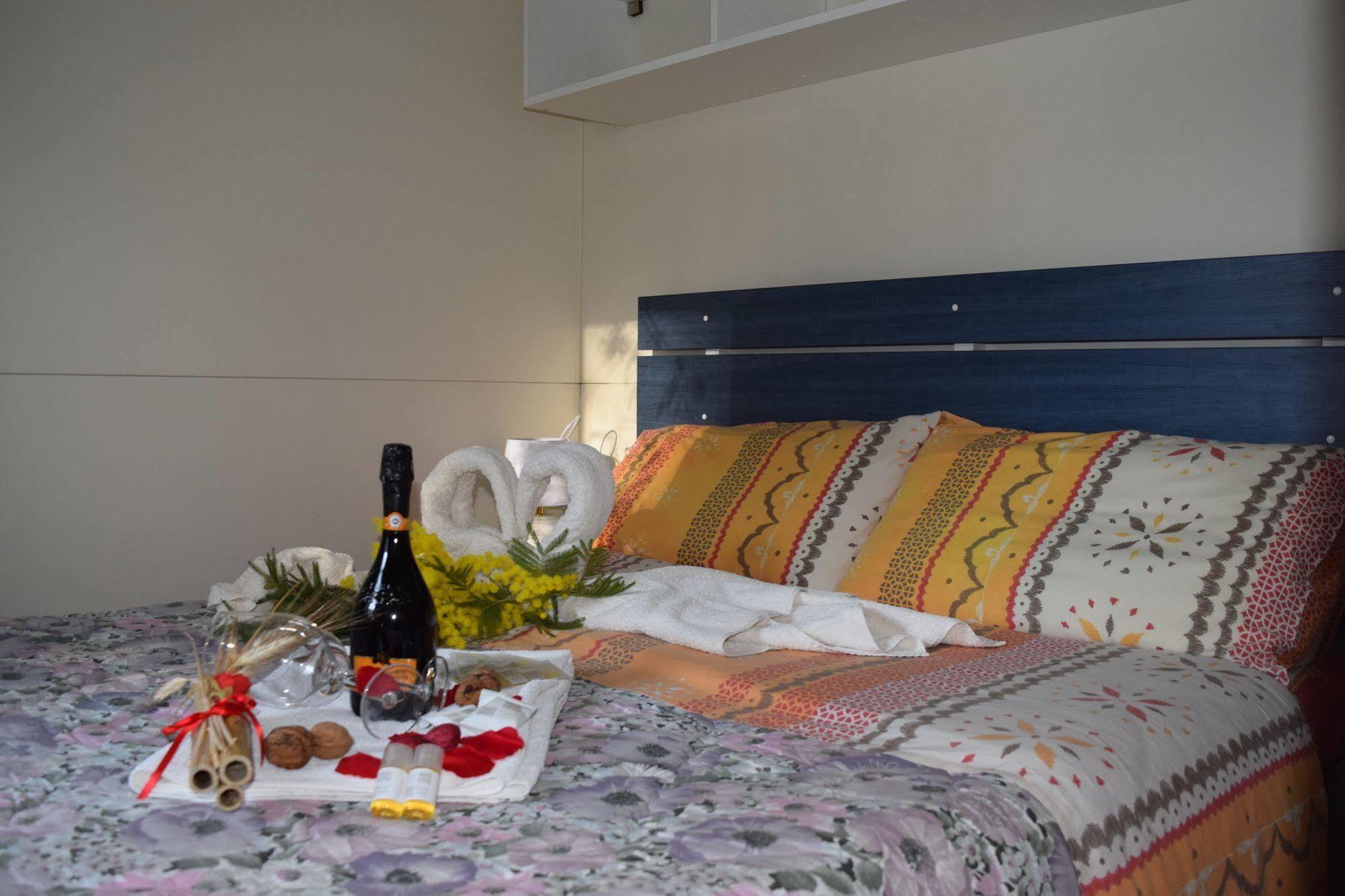 Villaggio Camping Bosco Selva Alberobello Luaran gambar